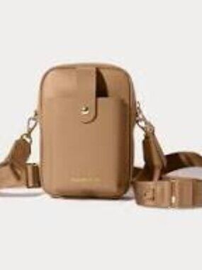 BANDOLIER Dillon Crossbody Bag Smooth Leather Crossbody Bag in Tan/Gold